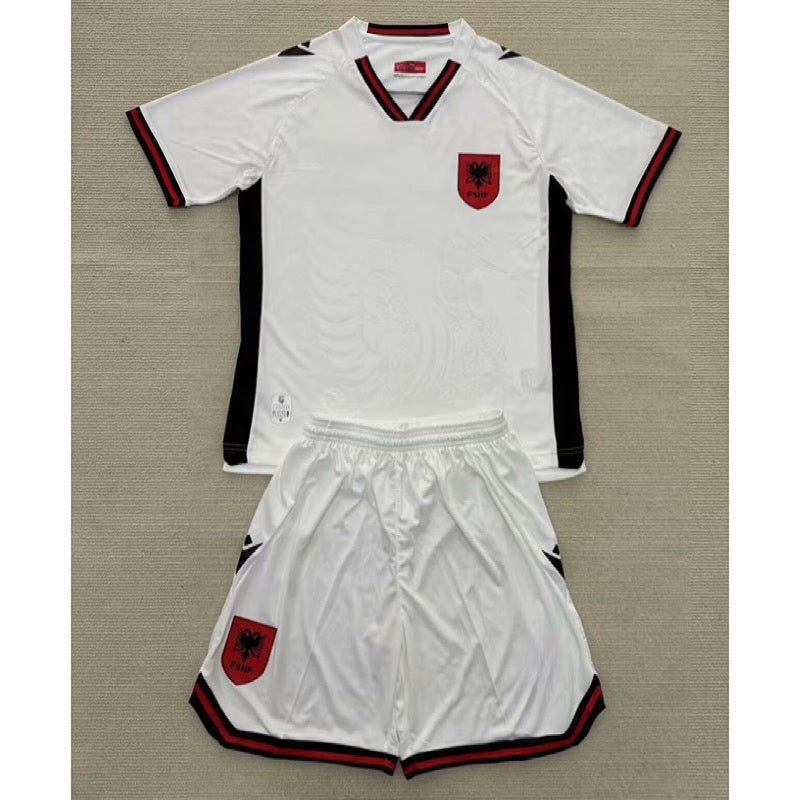 Albanië Uit Set 25/26