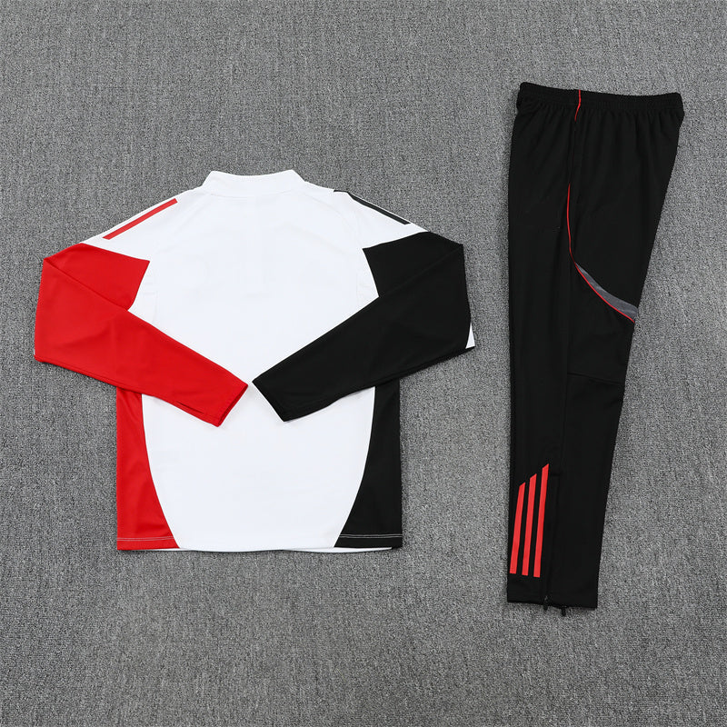 Ajax Trainingspak 25/26