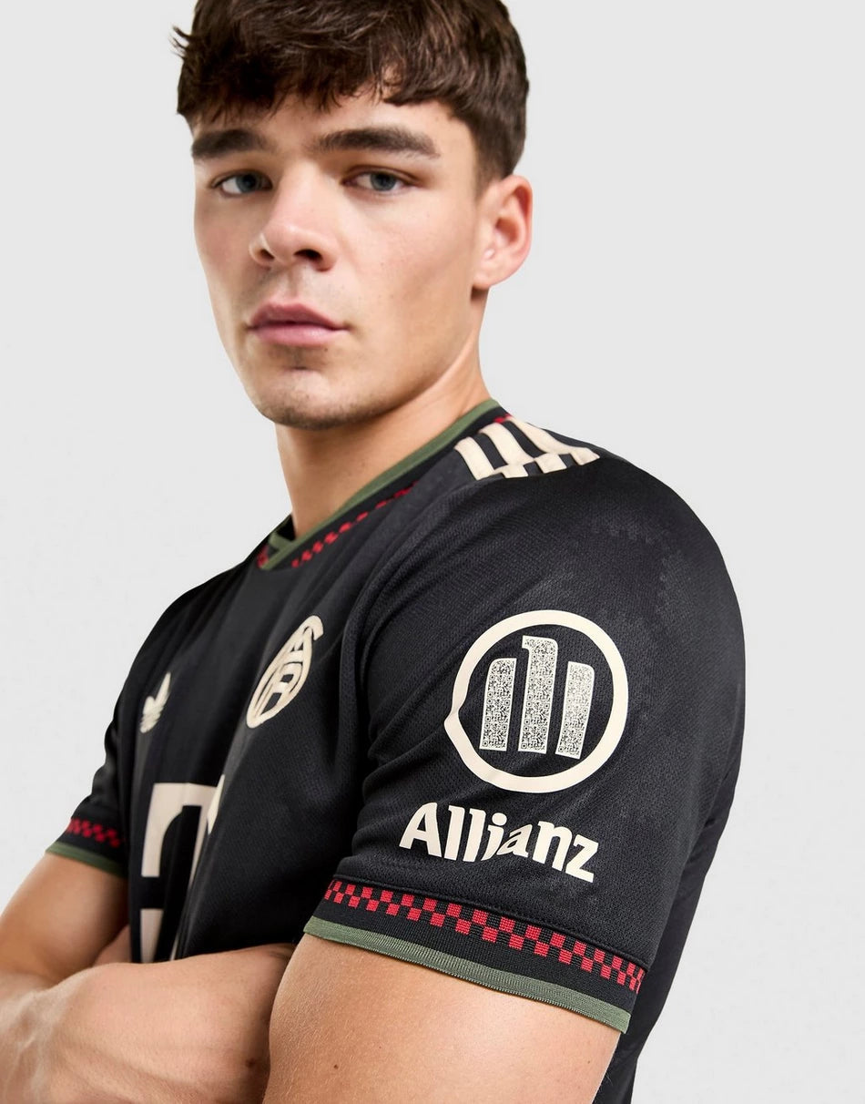 FC Bayern München - 3e Shirt 25/26