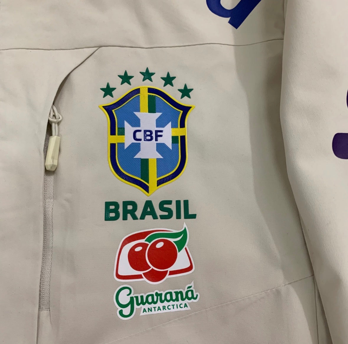 Brazil Jas Beige 25/26