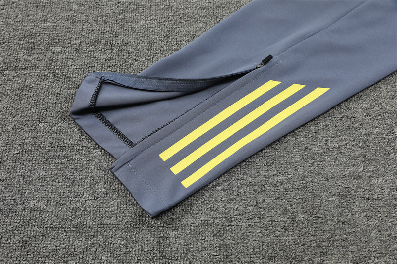 Ajax Trainingsspak 24/25