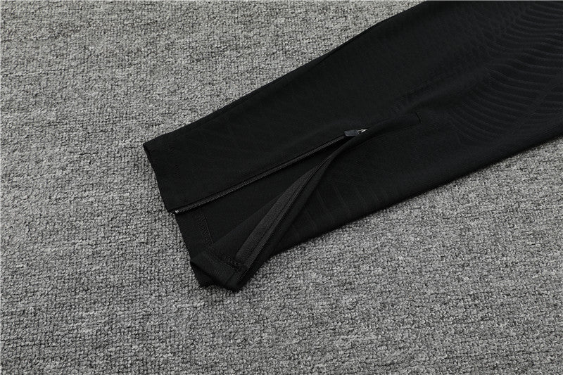 Liverpool Trainingspak 23/24