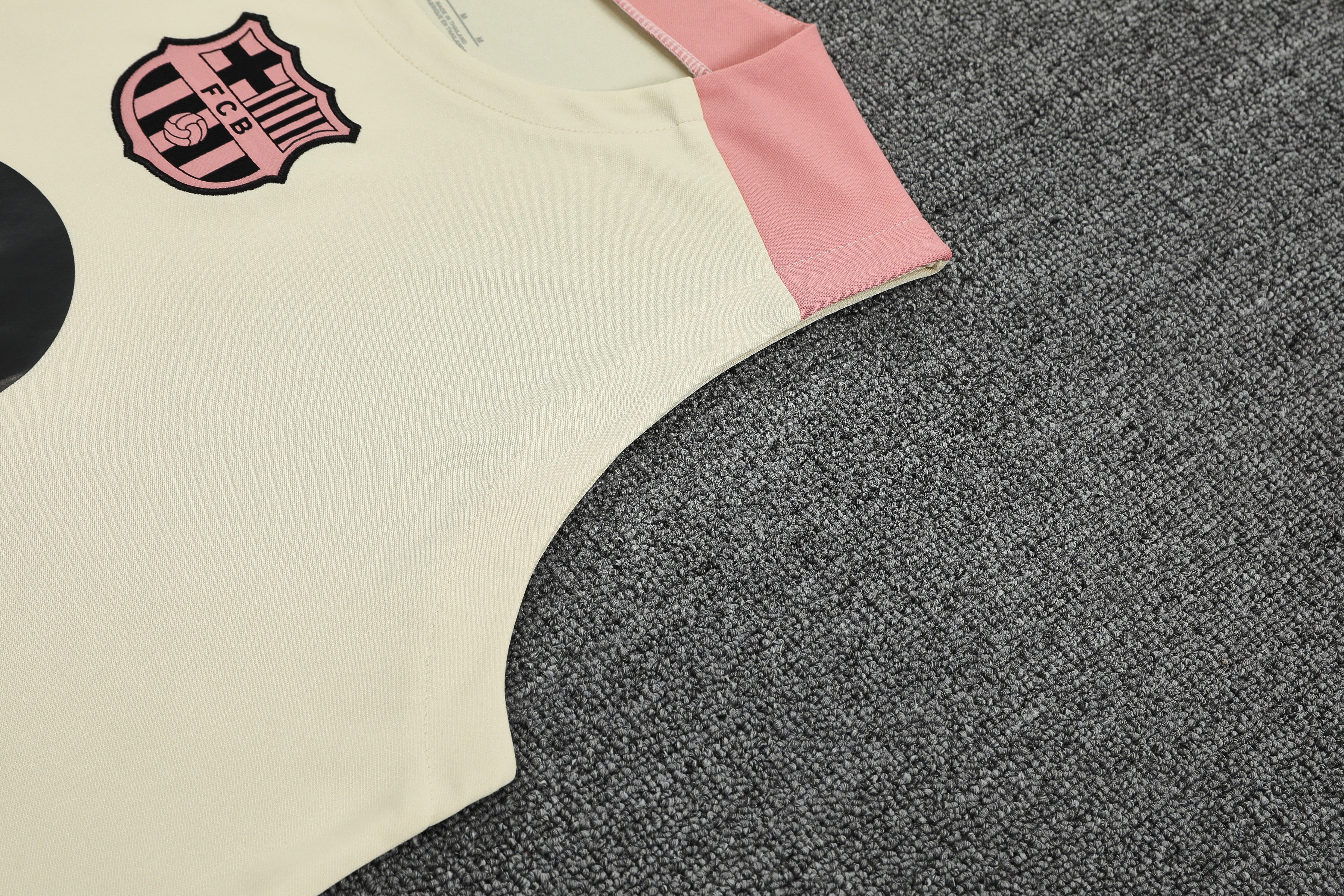 Barcelona Mouwloos Trainingsset 25/26